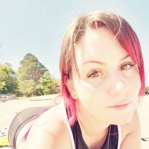 Meet your Posher, Kayla